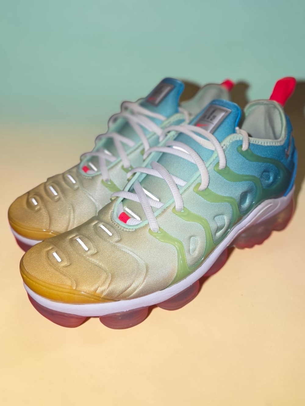 Nike Air VaporMax Plus Gradient Running Shoes Women's Size 10 Pre-Owned Like New